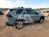 2021 Toyota RAV4 фото