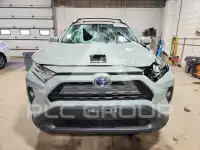 2021 Toyota RAV4 фото