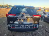 2021 Toyota RAV4 фото
