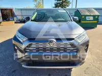 2021 Toyota RAV4 фото