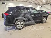 2021 Toyota RAV4 фото