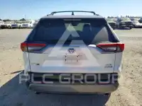2021 Toyota RAV4 фото