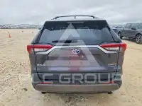 2021 Toyota RAV4 фото