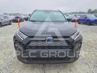 2021 Toyota RAV4 photo