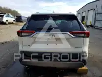 2021 Toyota RAV4 фото