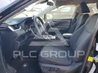 2021 Toyota RAV4 фото