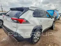 2021 Toyota RAV4 фото
