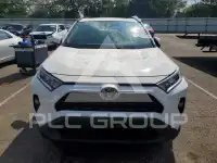 2021 Toyota RAV4 фото
