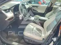2021 Toyota RAV4 фото