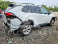 2021 Toyota RAV4 фото