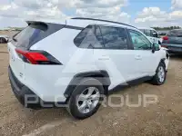 2021 Toyota RAV4 фото