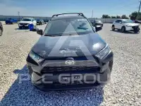 2021 Toyota RAV4 фото