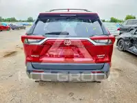 2021 Toyota RAV4 фото