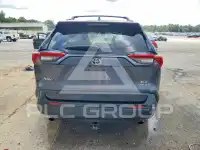 2021 Toyota RAV4 фото