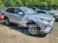 2021 Toyota RAV4 photo