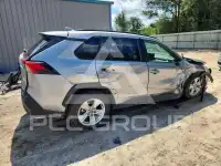 2021 Toyota RAV4 фото