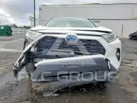 2021 Toyota RAV4 фото
