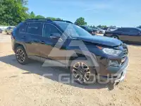 2021 Toyota RAV4 photo