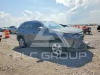 2021 Toyota RAV4 фото