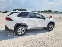 2021 Toyota RAV4 photo