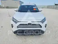 2021 Toyota RAV4 фото