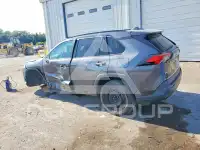 2021 Toyota RAV4 фото