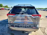 2021 Toyota RAV4 фото