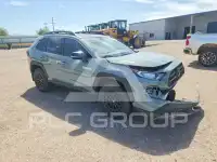 2021 Toyota RAV4 фото