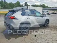 2021 Toyota RAV4 photo