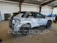 2021 Toyota RAV4 фото