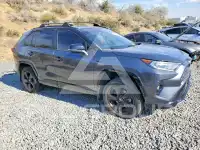 2021 Toyota RAV4 фото