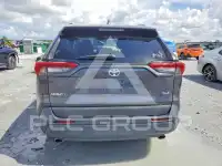 2021 Toyota RAV4 фото