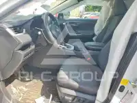 2021 Toyota RAV4 фото