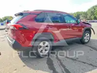 2021 Toyota RAV4 фото