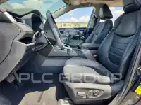 2021 Toyota RAV4 фото