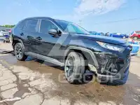 2021 Toyota RAV4 фото