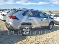 2021 Toyota RAV4 фото
