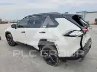 2021 Toyota RAV4 фото