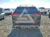 2021 Toyota RAV4 фото