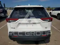 2021 Toyota RAV4 фото