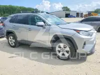 2021 Toyota RAV4 photo
