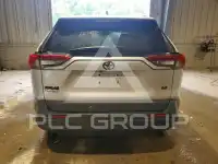 2021 Toyota RAV4 фото