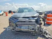 2021 Toyota RAV4 фото