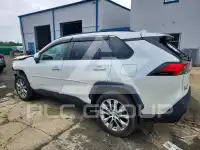 2021 Toyota RAV4 фото