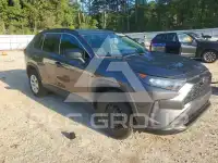 2021 Toyota RAV4 photo