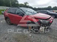 2021 Toyota RAV4 фото