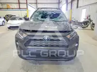 2021 Toyota RAV4 фото