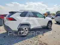 2021 Toyota RAV4 фото