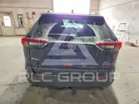 2021 Toyota RAV4 фото