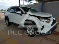 2021 Toyota RAV4 фото
